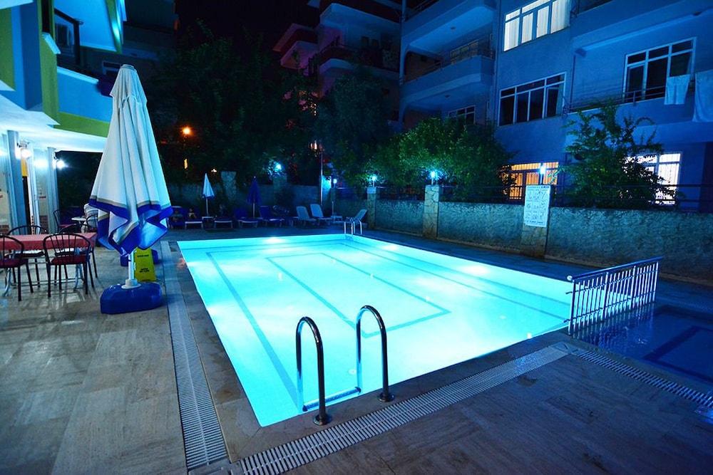 Arsi Sweet Suit Apart Hotel Alanya Esterno foto